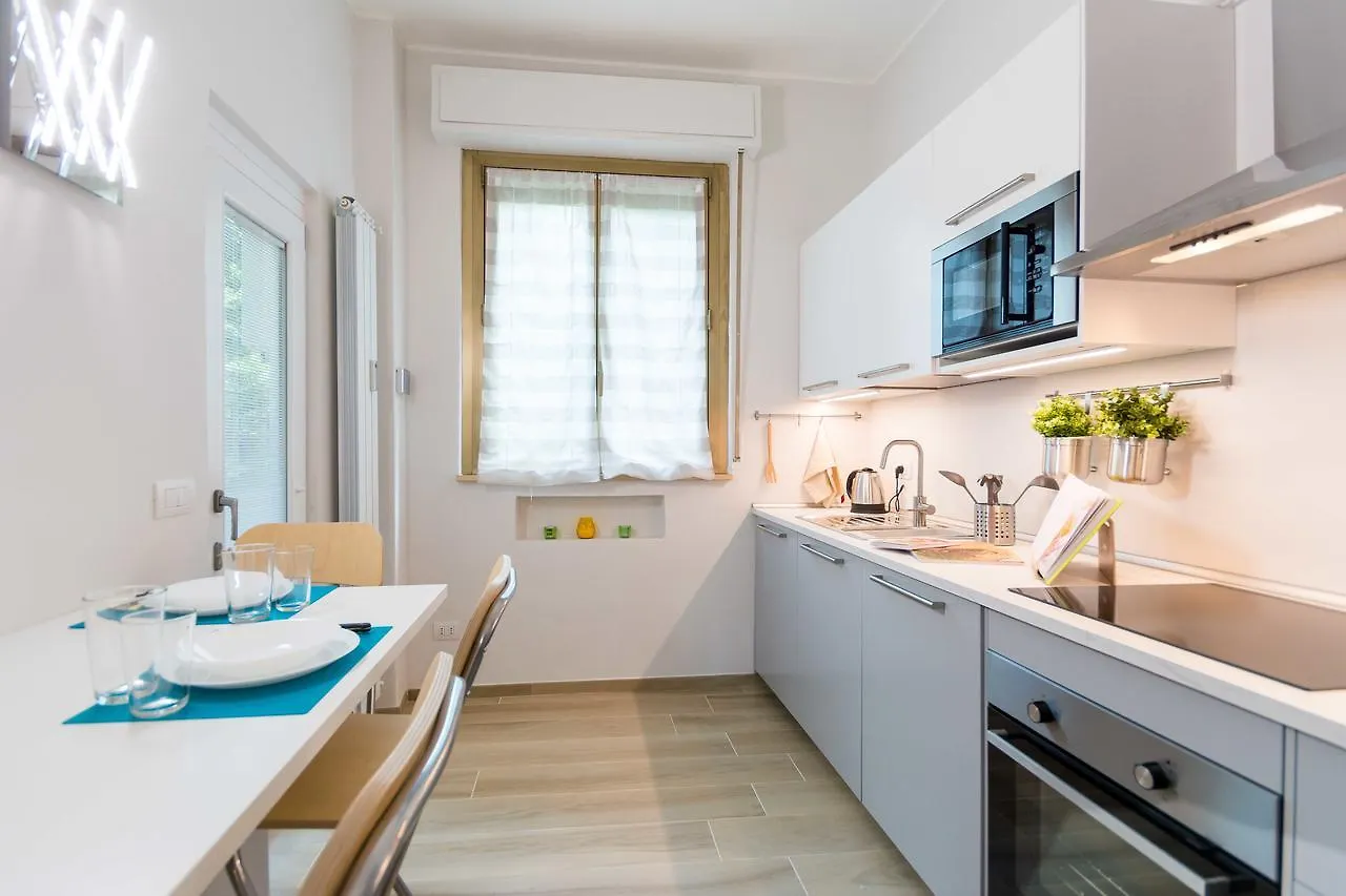 Isola Suite Milan